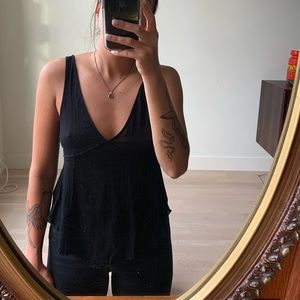 Free People black v-neck tank top